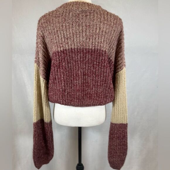 Burgundy wine and mocha long lantern sleeve cropped sweater size XL - Picture 4 of 6